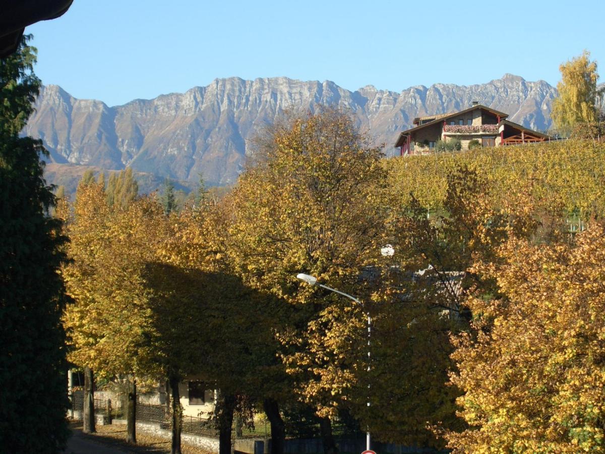 B&B Scaccia Pensieri Tarcento Bagian luar foto