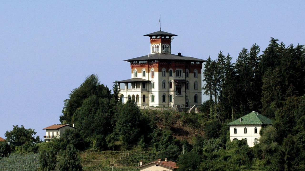 B&B Scaccia Pensieri Tarcento Bagian luar foto